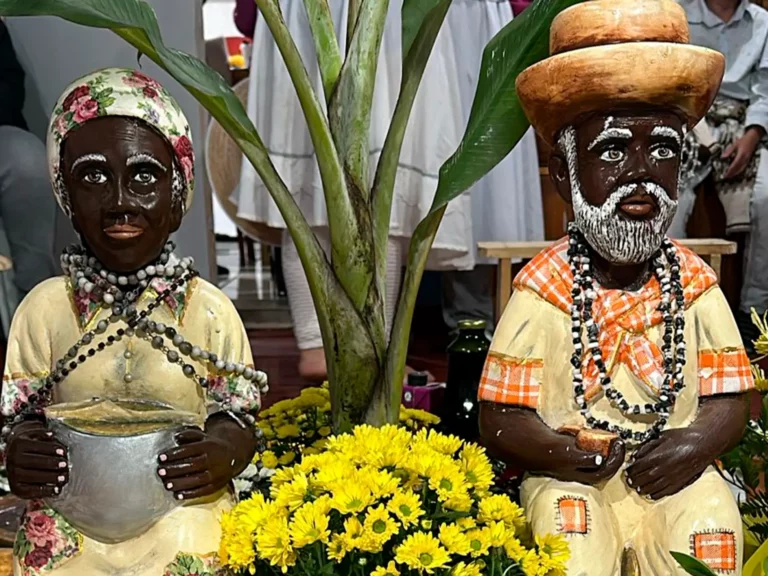 Pretos Velhos: A Sabedoria Ancestral, a História e a Força da Cura na Umbanda